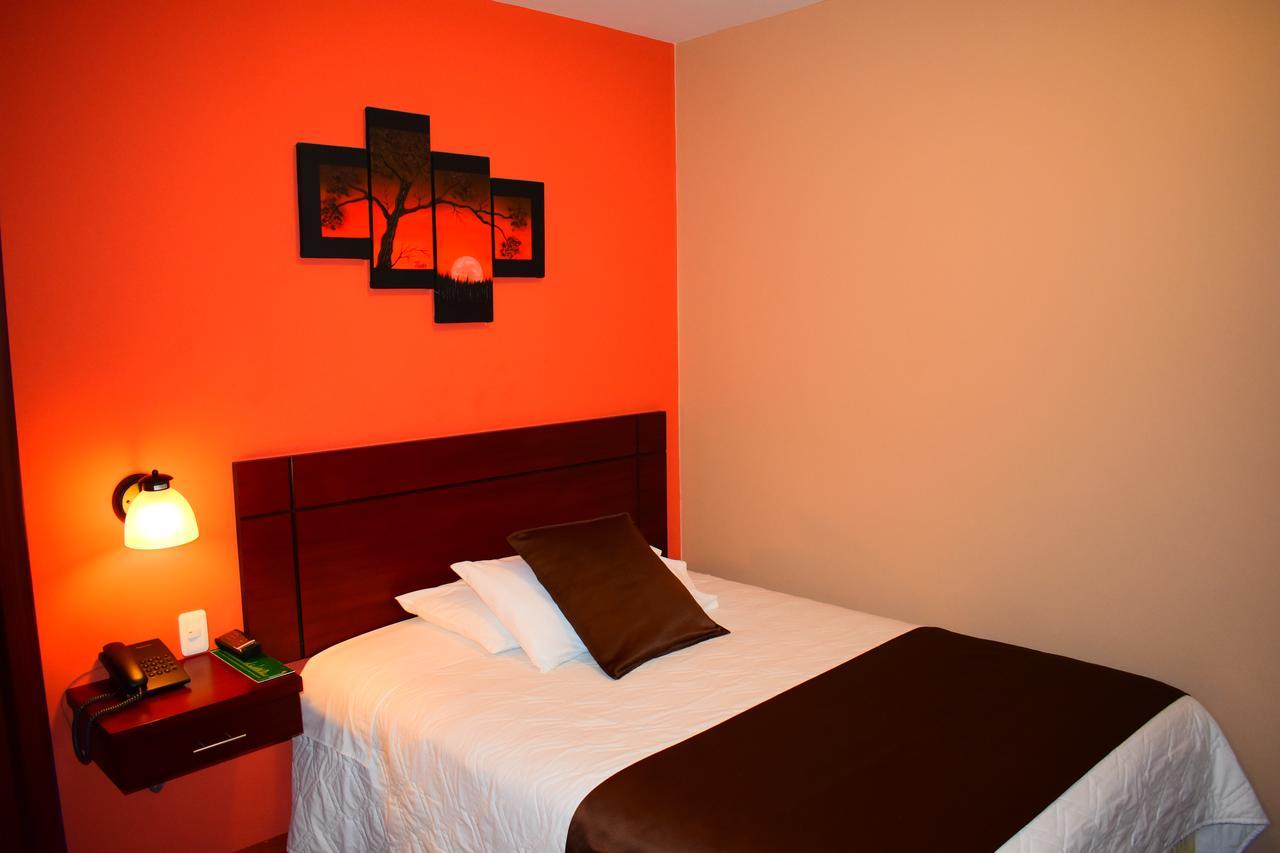 Endamo Hotel Latacunga Ngoại thất bức ảnh